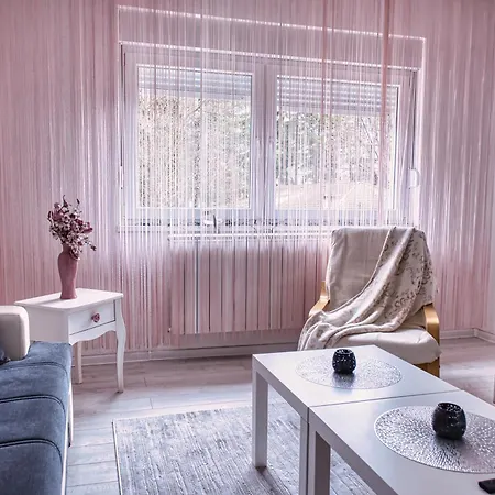 Apartment Alice'S Dream With Free Garage Sarajevo Exterior photo